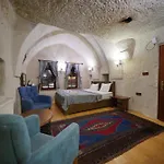 Asteria Cave غوريمِيه