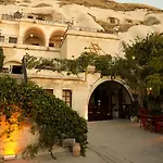 فندق Asteria Cave 3*